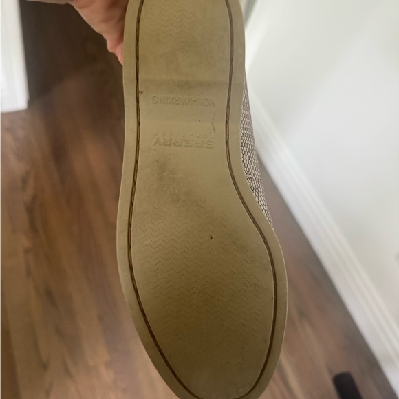 Sperry women’s boat shoes - Picture 4 of 5